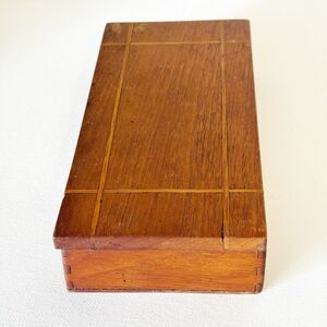 Vtg Inlaid Wood Trinket Box 4X8 With Lid Pencil Box Finger Jointed Corners